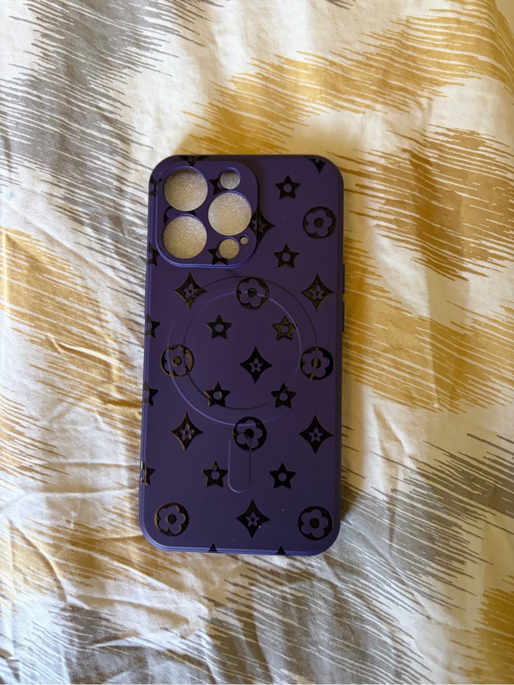 iPhone13 PRO Purple Designer-Pattern Silicone Magsafe Phone Case